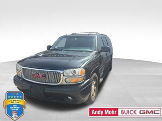 Used 2003 GMC Yukon XL Denali video 1