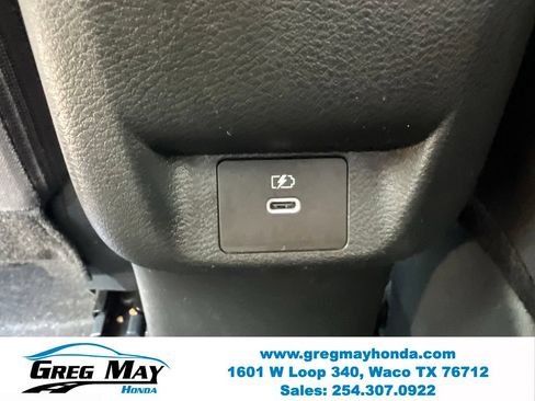 Used 2024 Nissan Versa SR FWD image 18