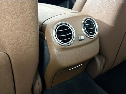 Used 2017 Mercedes-Benz E 300 4MATIC image 55