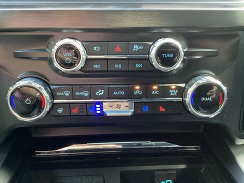 New 2026 Ford F250 Lariat w/ FX4 Off-Road Package AWD/4WD image 53