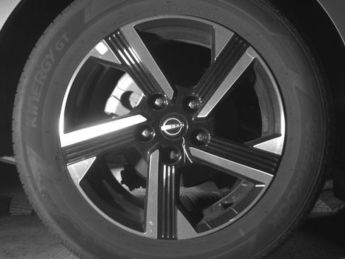 Used 2025 Nissan Sentra SV image 15