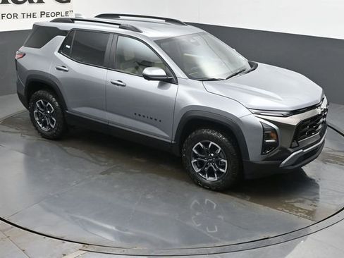 New 2026 Chevrolet Equinox ACTIV w/ Convenience Package III image 26