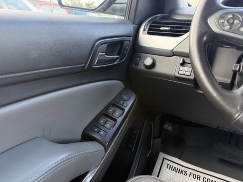 Used 2015 Chevrolet Tahoe LT w/ Luxury Package RWD image 35