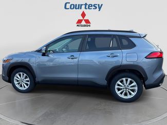 Used 2022 Toyota Corolla Cross LE AWD/4WD video 2