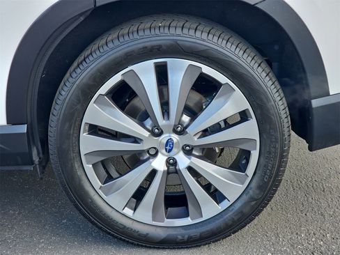 Used 2022 Subaru Ascent Limited w/ Technology Package image 37