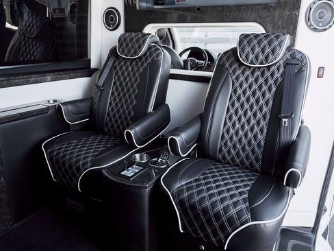 Used 2019 Mercedes-Benz Sprinter 144 image 80