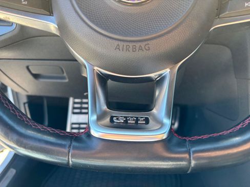 Used 2018 Volkswagen GTI SE w/ SE Leather Package FWD image 28