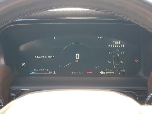 Certified 2022 Lincoln Nautilus Reserve w/ Equipment Group 201A image 15