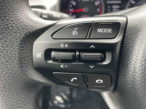 Used 2023 Kia Rio S w/ Technology Package image 14