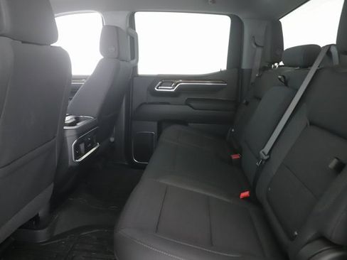 Used 2025 GMC Sierra 1500 Elevation image 27