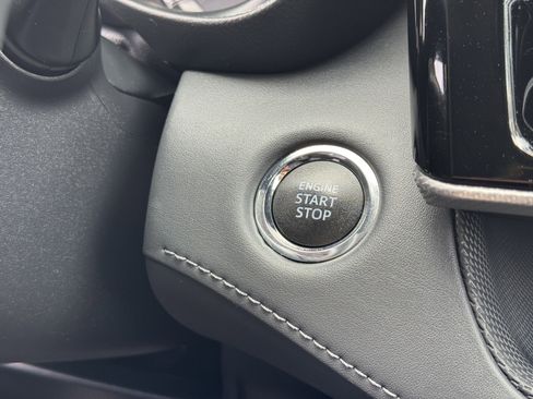 Used 2022 Toyota Highlander Platinum image 33