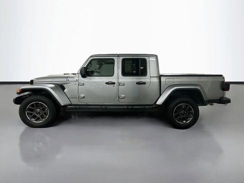 Used 2020 Jeep Gladiator Overland image 9