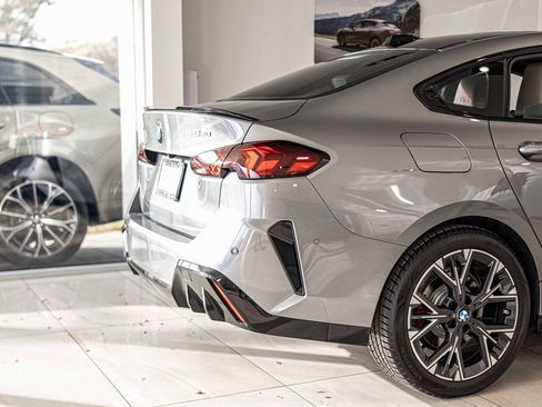 Used 2025 BMW 228i xDrive w/ Premium Package image 12