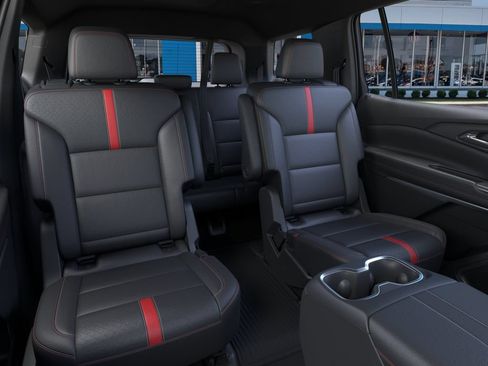 New 2026 Chevrolet Traverse RS w/ LPO, Floor Liner Package FWD image 17