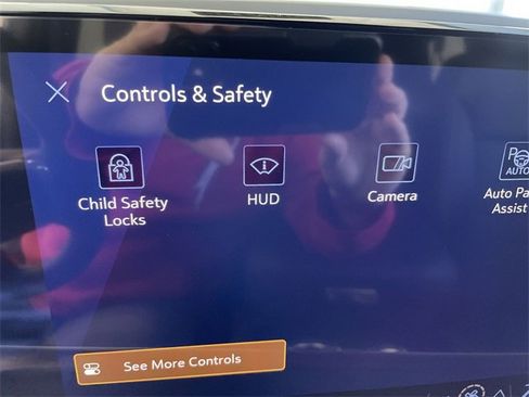 New 2026 Chevrolet Suburban High Country image 37