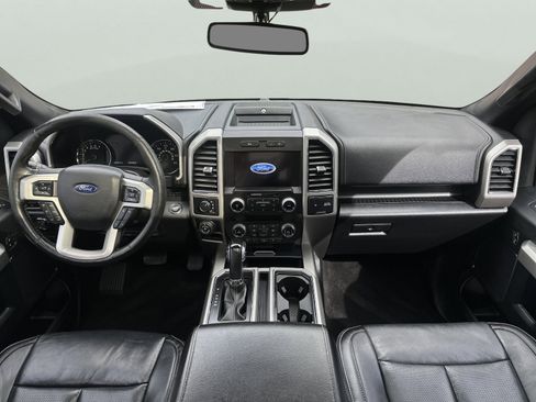 Used 2019 Ford F150 Lariat w/ Equipment Group 502A Luxury image 11