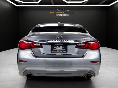 Used 2015 INFINITI Q70 5.6 w/ Sport Package AWD/4WD image 4