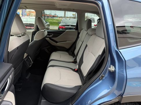 Used 2022 Subaru Forester Premium AWD/4WD image 22