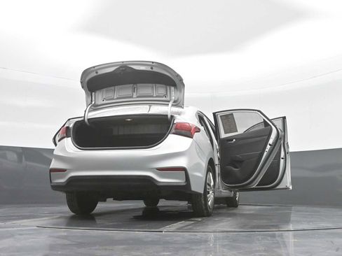 Used 2019 Hyundai Accent SE image 42