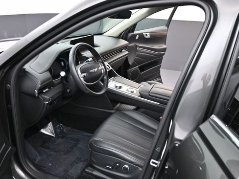 Used 2024 Genesis GV80 2.5T image 11