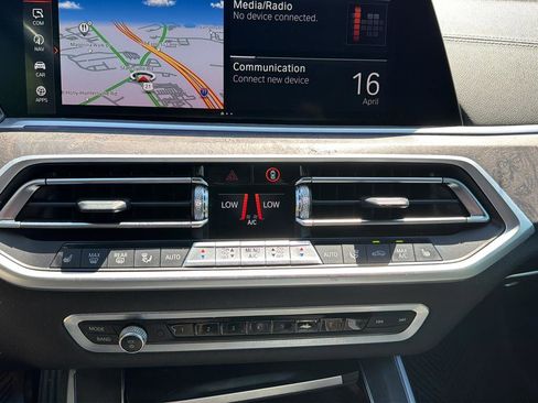 Used 2022 BMW X5 sDrive40i w/ Parking Assistance Package RWD image 20