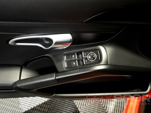 Used 2018 Porsche 718 Cayman S image 20