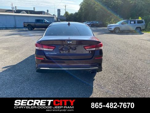 Used 2020 Kia Optima LX FWD image 6