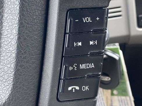 Used 2011 Ford F150 Lariat w/ Lariat Chrome Pkg AWD/4WD image 58