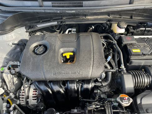 Used 2025 Kia Soul LX w/ LX Technology Package image 32