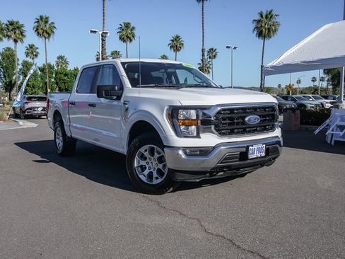Used 2023 Ford F150 XLT AWD/4WD image 2