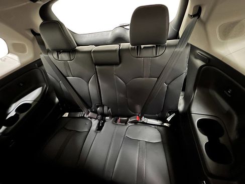 New 2025 Honda Pilot Touring image 22