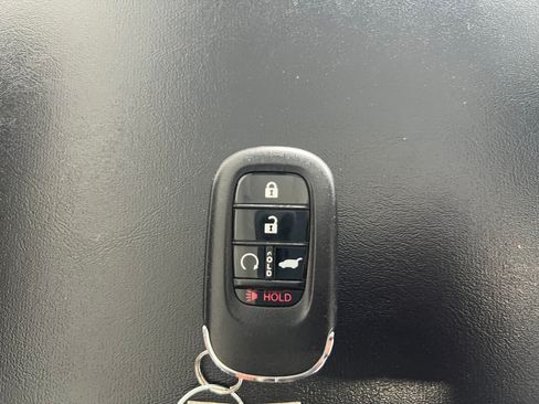 Used 2023 Honda Pilot Elite image 23