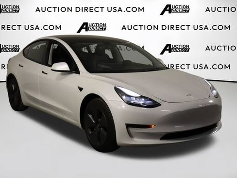 Used 2023 Tesla Model 3 Standard Range RWD image 27