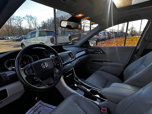 Used 2016 Honda Accord EX-L image 19