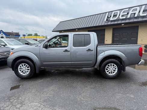 Used 2018 Nissan Frontier SV AWD/4WD image 8