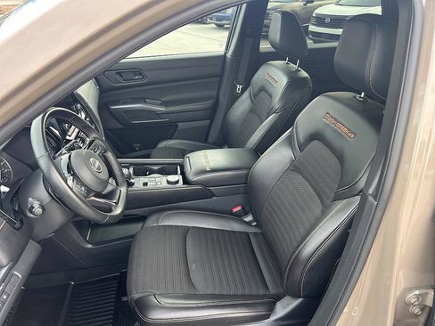 Certified 2023 Nissan Pathfinder Rock Creek image 11