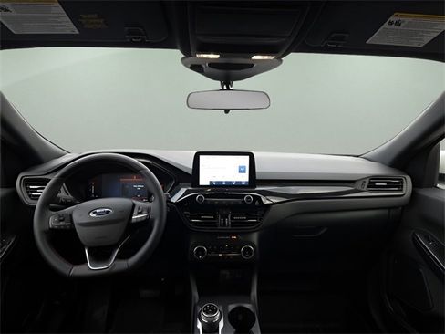 Used 2025 Ford Escape ST-Line Elite w/ Class II Trailer Tow Package image 10