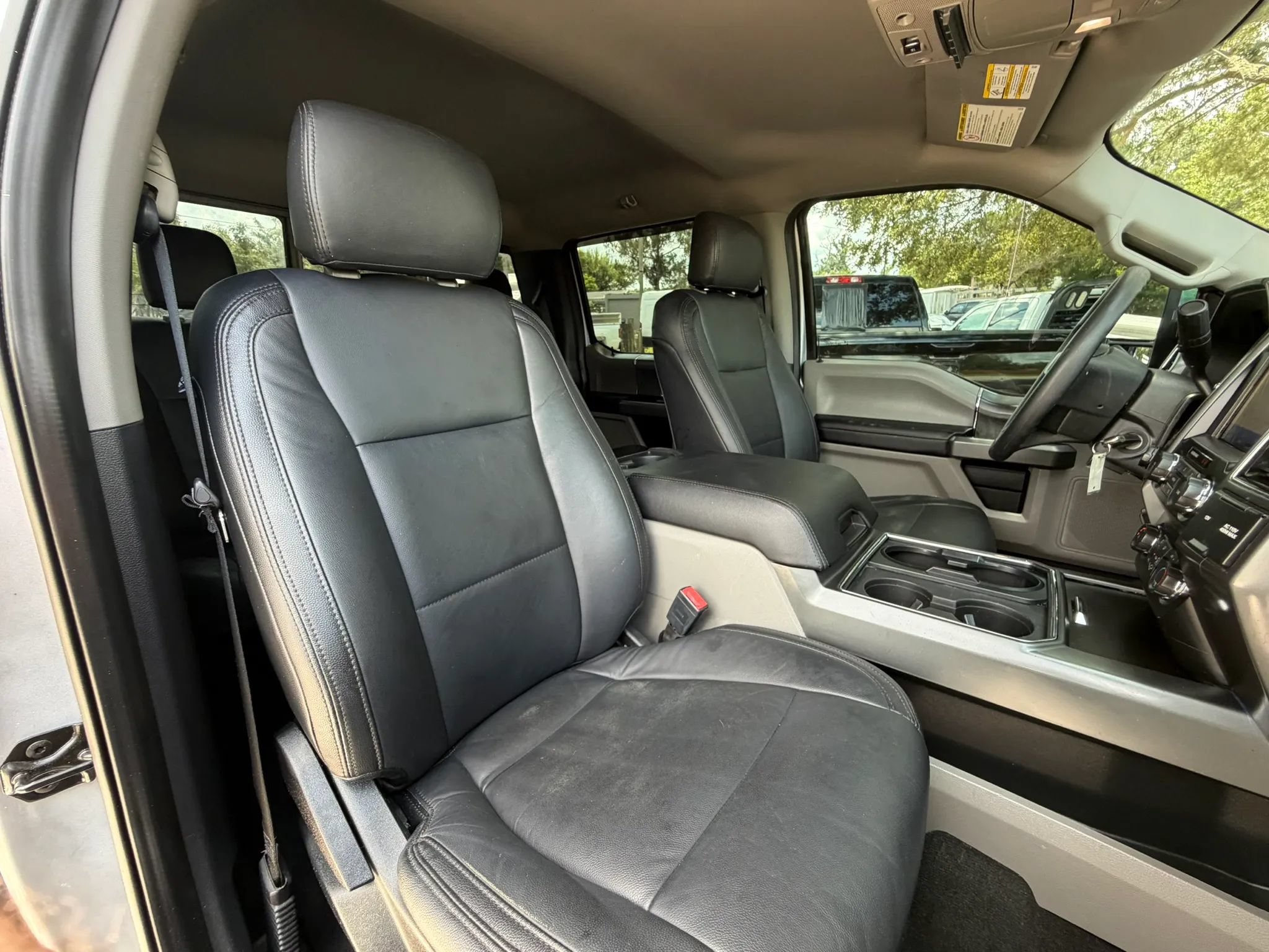 Used 2020 Ford F250 XLT w/ XLT Premium Package AWD/4WD image 31