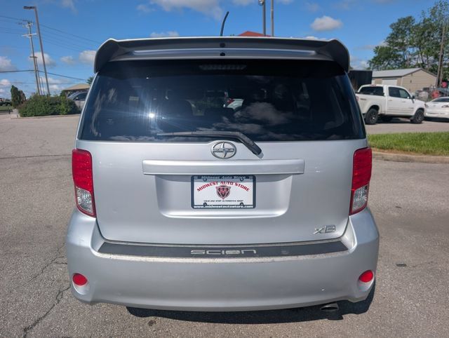 Used 2012 Scion xB FWD image 5