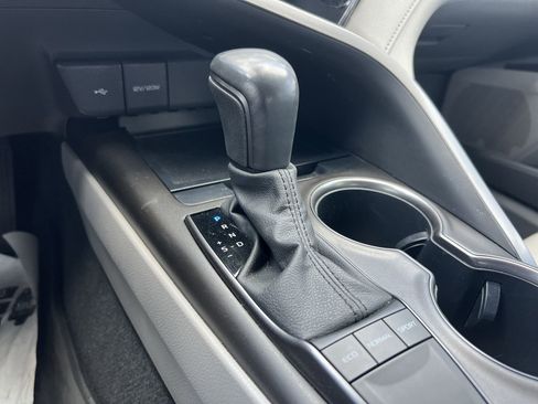 Used 2023 Toyota Camry SE FWD image 26