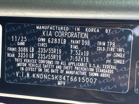 New 2026 Kia Carnival EX image 28