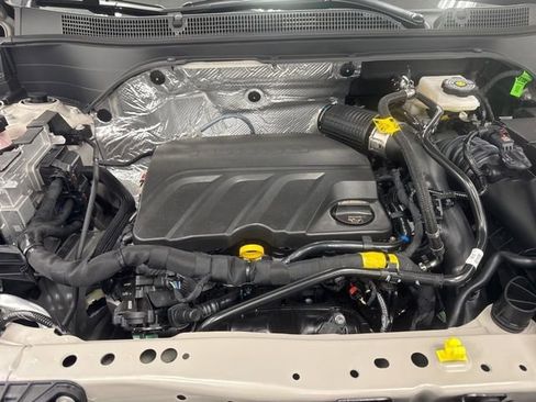 New 2026 Chevrolet Trax RS image 38