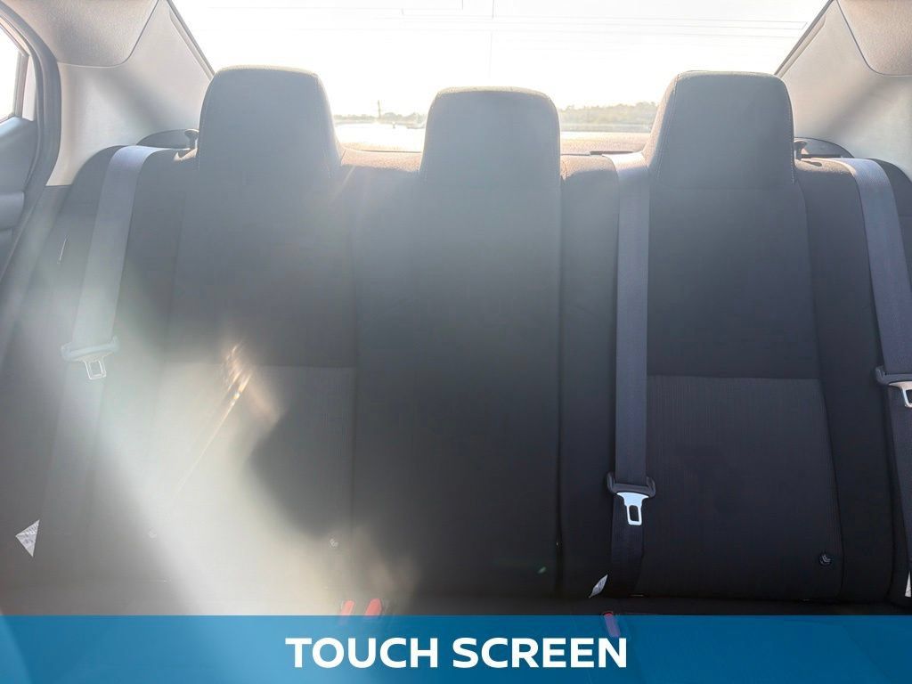Used 2025 Nissan Sentra SV FWD image 9