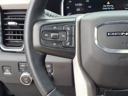 Used 2024 GMC Sierra 2500 Denali w/ Denali Reserve Package AWD/4WD image 17