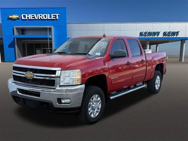 Used 2011 Chevrolet Silverado 2500 LT w/ Interior Plus Package AWD/4WD image 34