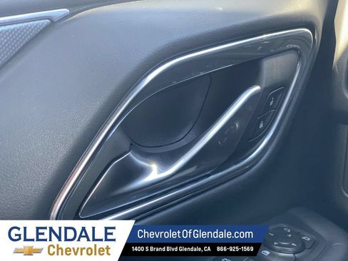 Used 2024 Chevrolet Suburban RST RWD image 16