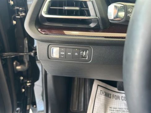 Used 2026 Chevrolet Traverse Z71 AWD/4WD image 15