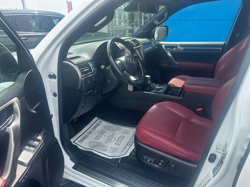 Used 2020 Lexus GX 460 Premium image 9