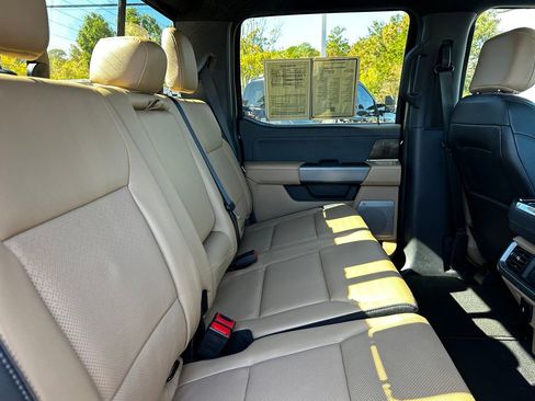 Used 2023 Ford F150 Lariat w/ Equipment Group 502A High image 34