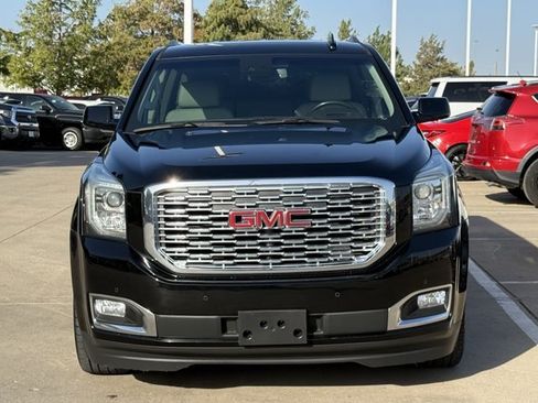 Used 2019 GMC Yukon XL Denali w/ Denali Ultimate Package RWD image 7